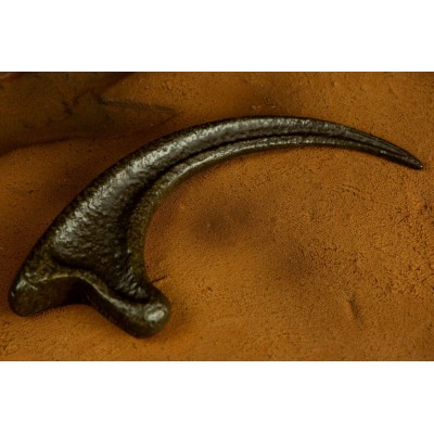 DOCTOR COLLECTOR JURASSIC PARK RAPTOR CLAW 1:1 REPLICA