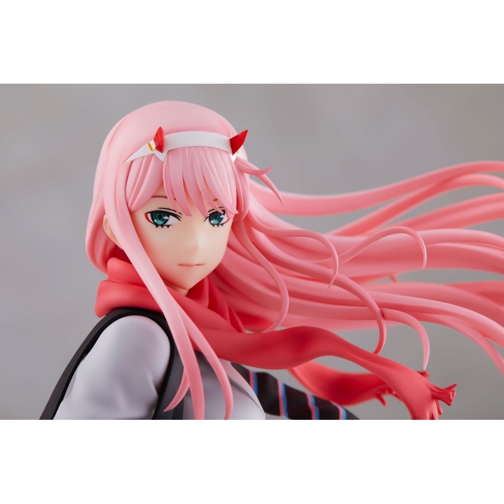 DARLING IN THE FRANXX ZERO TWO SCHOOL UNIFORM STATUA FIGURE ANIPLEX