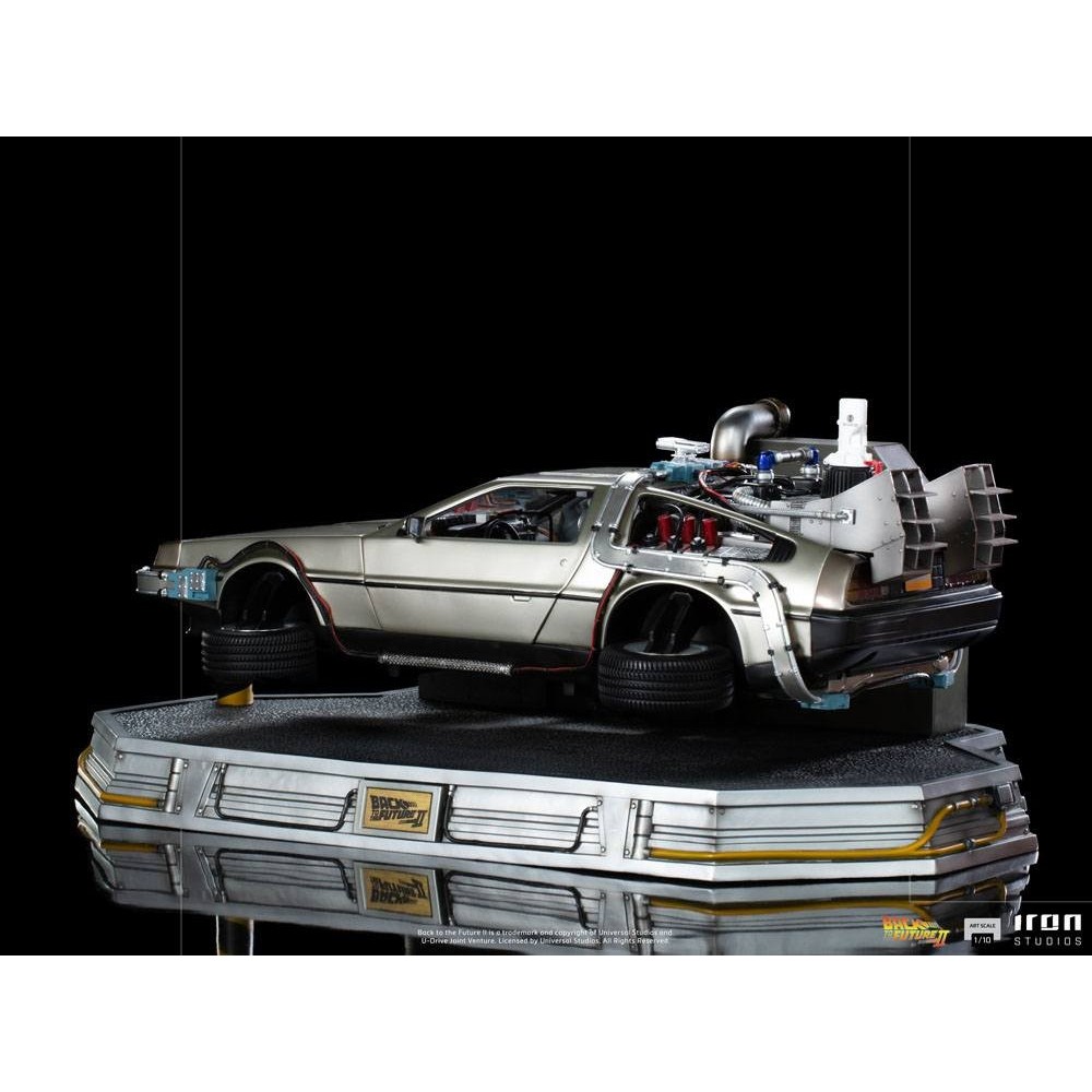 IRON STUDIOS BACK TO THE FUTURE II DELOREAN REGULAR ART SCALE 1/10 STATUE FIGURE