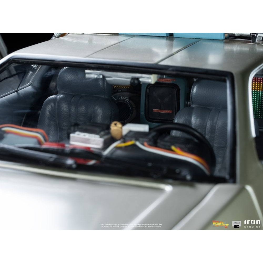 IRON STUDIOS BACK TO THE FUTURE II DELOREAN REGULAR ART SCALE 1/10 STATUE FIGURE