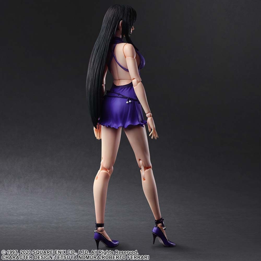 FINAL FANTASY 7 REMAKE TIFA LOCKHART DRESS VER. PLAY ARTS KAI ACTION FIGURE SQUARE ENIX