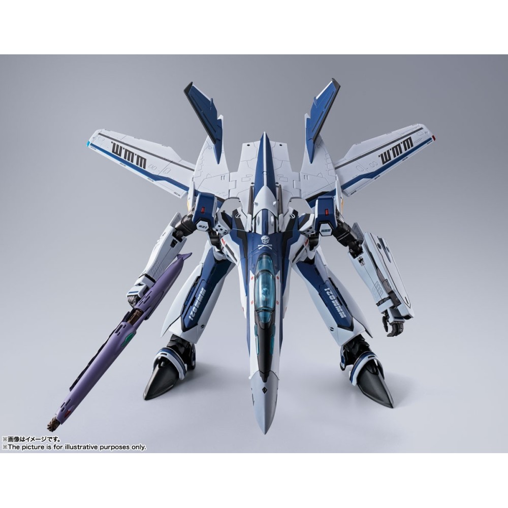 DX CHOGOKIN MACROSS VF-25 MESSIAH VALKYRIE ACTION FIGURE BANDAI