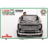 INFINITE STATUE UN SACCO BELLO ENZO SU FIAT DINO SPIDER 1/18 SCALE FIGURE REPLICA