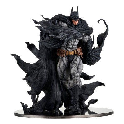 UNION CREATIVE DC COMICS SOFBINAL BATMAN HARD BLACK STATUE FIGURE
