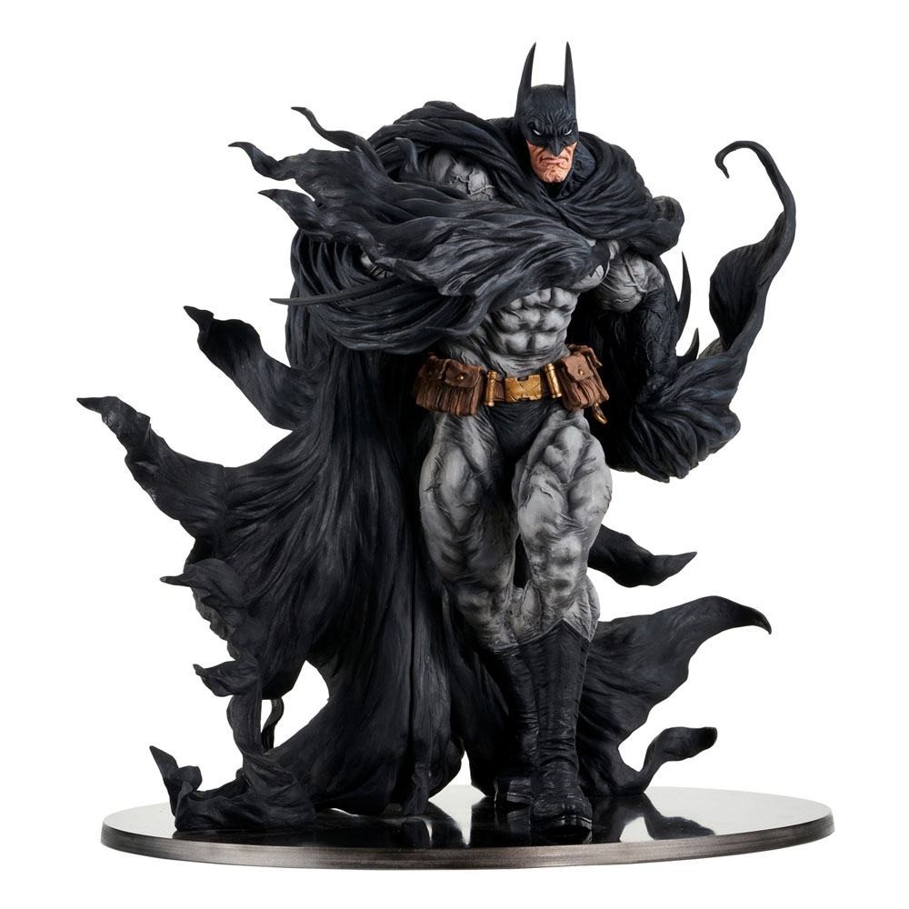 DC COMICS SOFBINAL BATMAN HARD BLACK STATUA FIGURE UNION CREATIVE