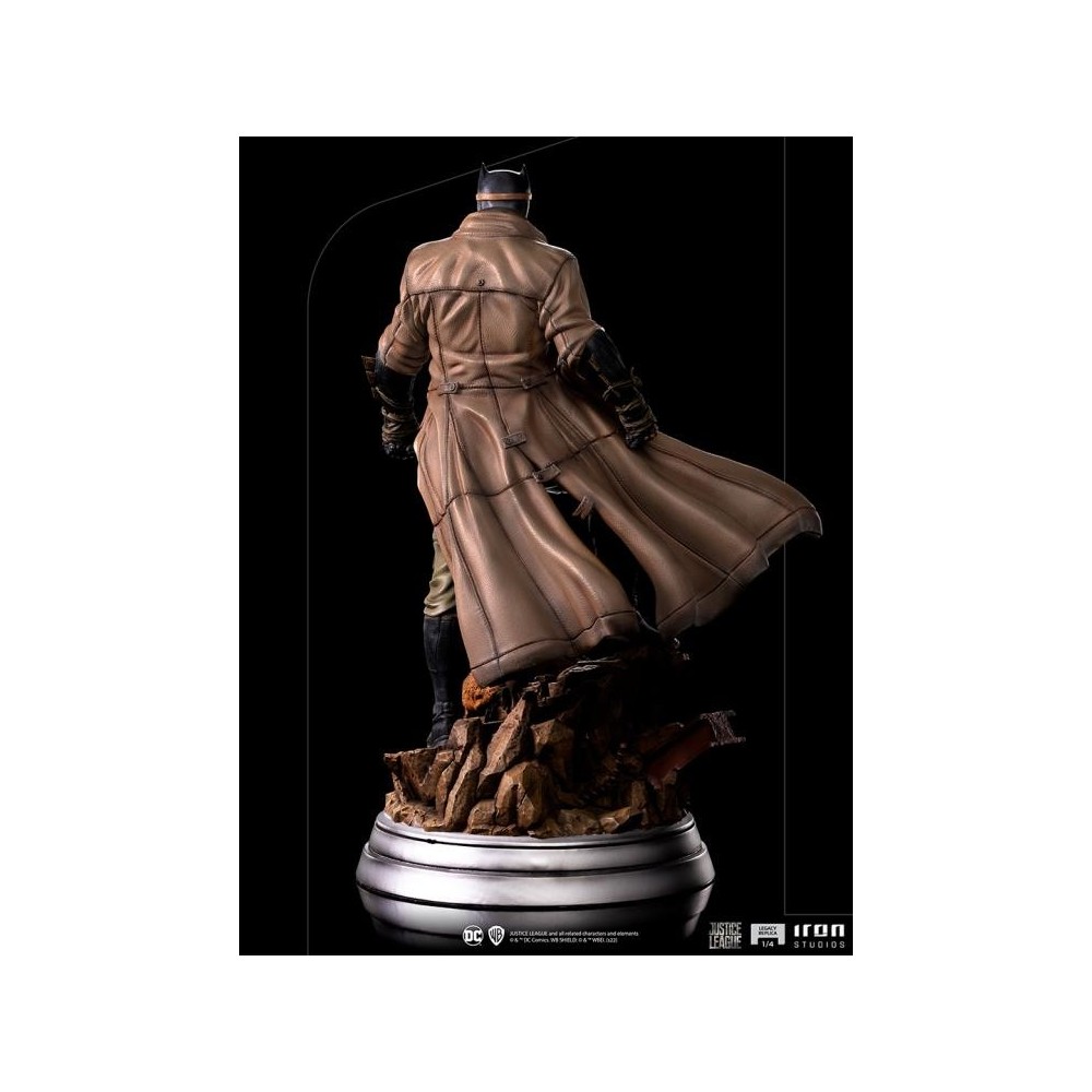 IRON STUDIOS ZACK SNYDER'S JUSTICE LEAGUE KNIGHTMARE BATMAN LEGACY REPLICA 1/4 STATUE FIGURE