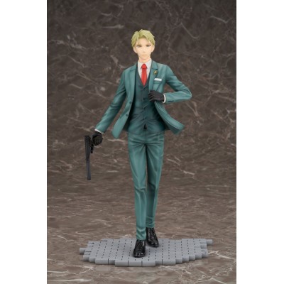 FURYU SPY X FAMILY LOID FORGER 1/7 STATUE FIGURE