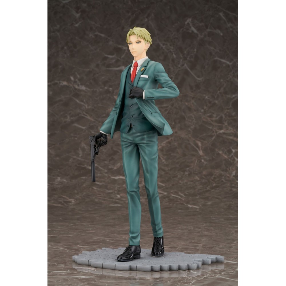 FURYU SPY X FAMILY LOID FORGER 1/7 STATUE FIGURE