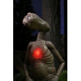 E.T. L'EXTRATERRESTRE 40TH ANNIVERSARY LED CHEST DELUXE ULTIMATE ACTION FIGURE NECA
