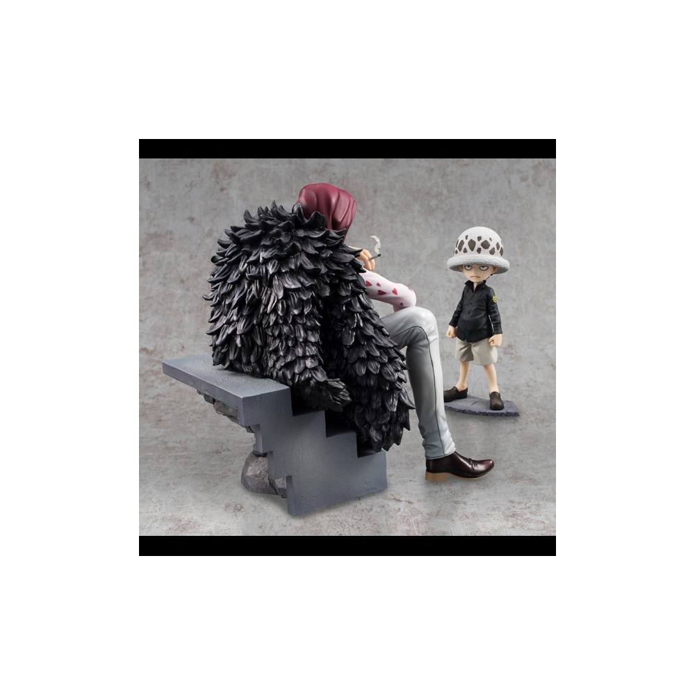 MEGAHOUSE ONE PIECE P.O.P. LIMITED CORAZON AND LAW STATUE FIGURE