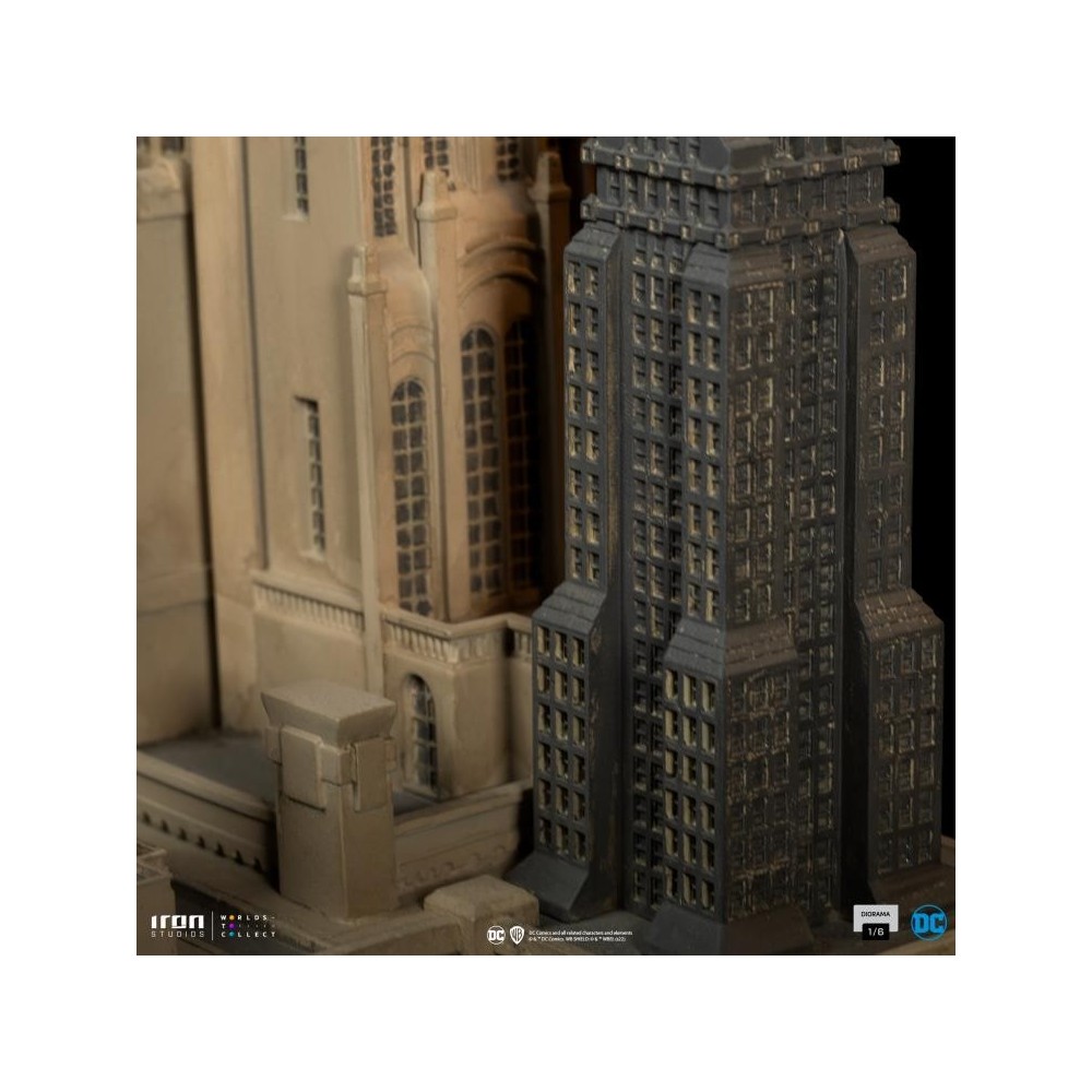 SUPERMAN AND LOIS LANE DIORAMA 1/6 STATUA FIGURE IRON STUDIOS