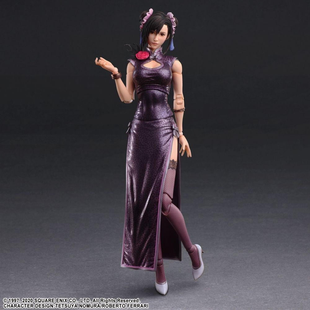 SQUARE ENIX FINAL FANTASY 7 REMAKE TIFA LOCKHART SPORTY DRESS PLAY ARTS KAI ACTION FIGURE