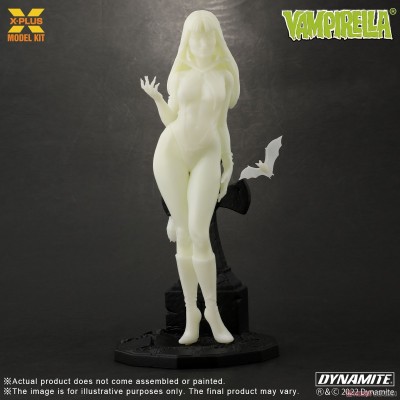VAMPIRELLA GLOW IN THE DARK 1/8 MODEL KIT FIGURE X-PLUS