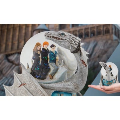 ENESCO HARRY POTTER UKRAINIAN IRONBELLY WATER GLOBE FIGURE