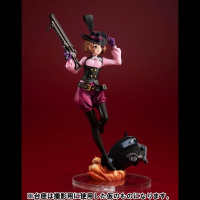 MEGAHOUSE PERSONA 5 THE ROYAL LUCREA NOIR AND MORGANA CAR STATUE FIGURE