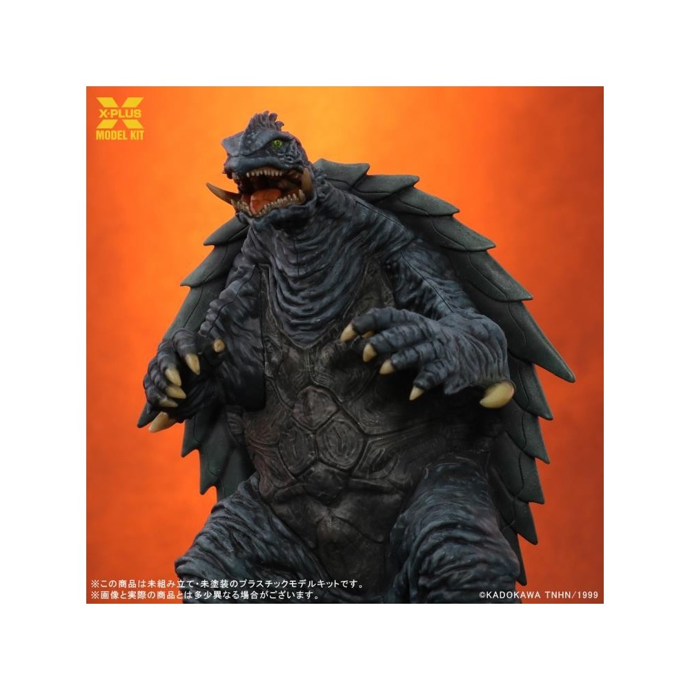 GODZILLA GAMERA 1999 MODEL KIT ACTION FIGURE X-PLUS