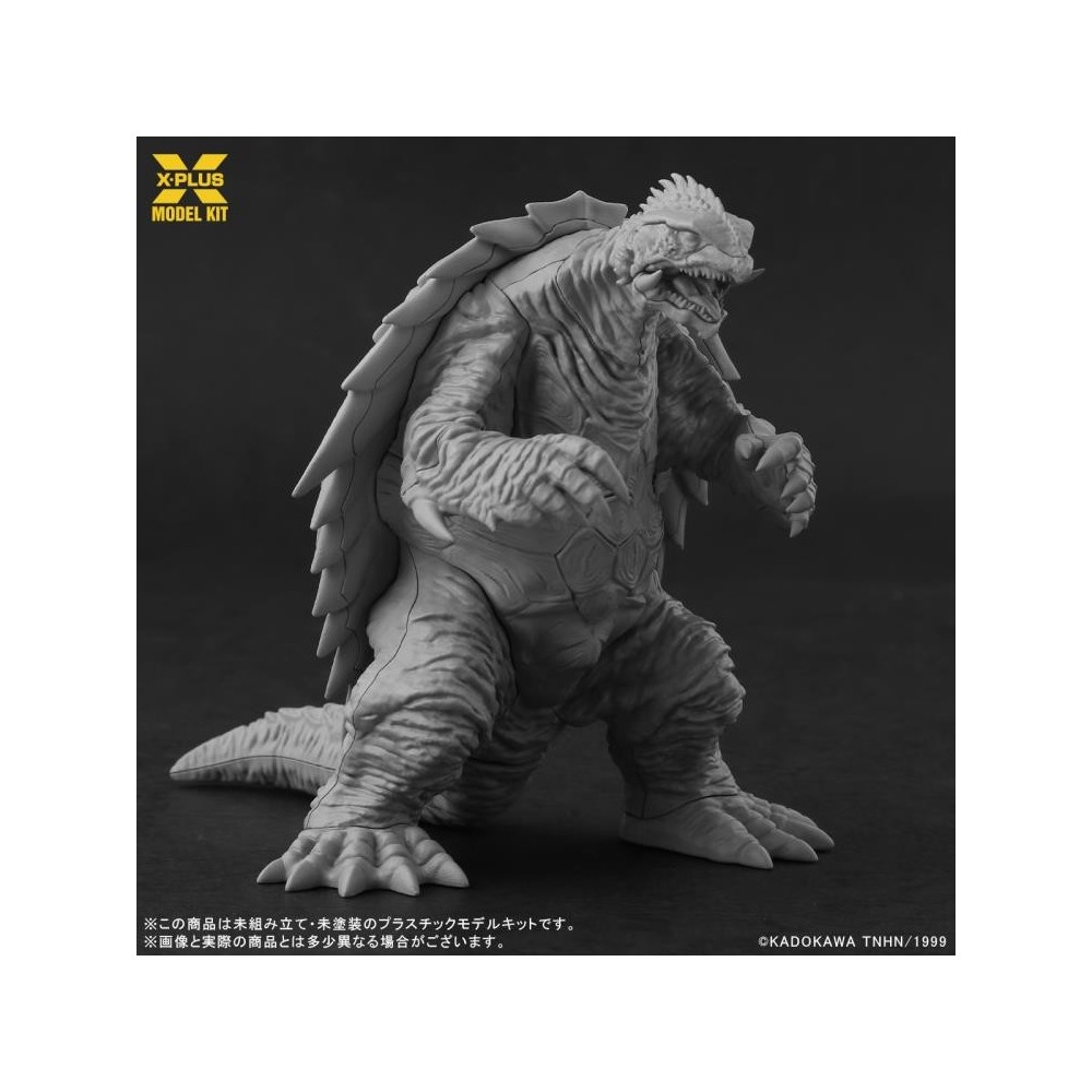 GODZILLA GAMERA 1999 MODEL KIT ACTION FIGURE X-PLUS