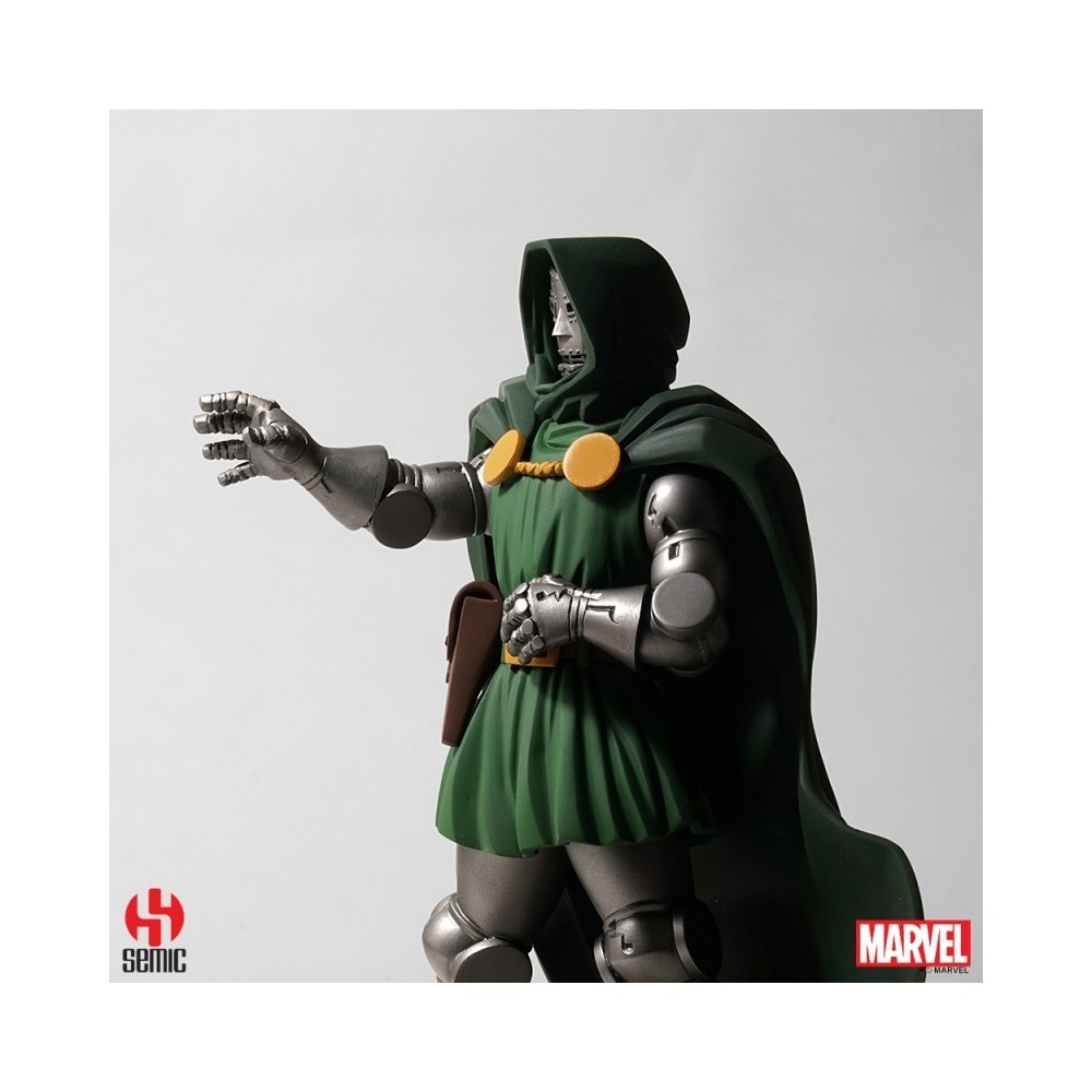 SEMIC MARVEL LEGACY COLLECTION DR. DOOM STATUE FIGURE