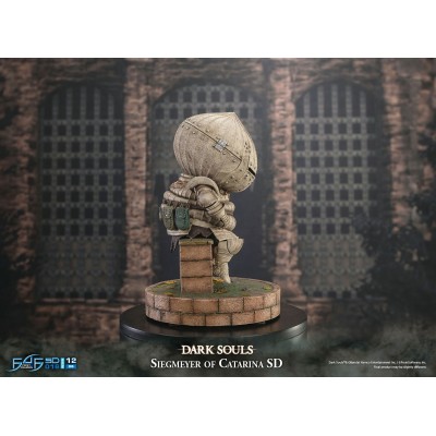 FIRST4FIGURES DARK SOULS SIEGMEYER OF CATARINA SD STATUE FIGURE