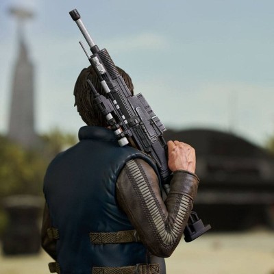 DIAMOND SELECT STAR WARS ROGUE ONE - CASSIAN ANDOR 1/6 BUST STATUE