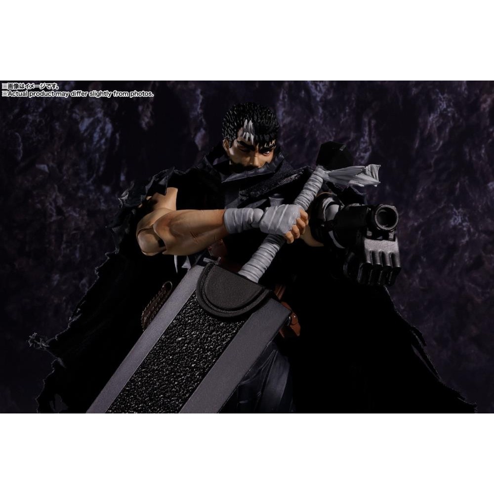 BERSERK GUTS ARMOR GATSU S.H. FIGUARTS ACTION FIGURE BANDAI