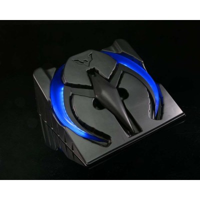 BATMAN BEYOND BATARANG BLUE REPLICA NECA