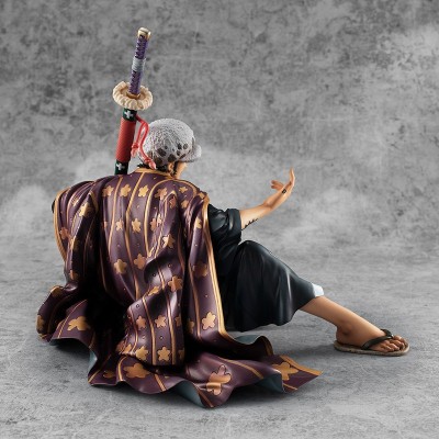 MEGAHOUSE ONE PIECE P.O.P. WARRIOR ALLIANCE TRAFALGAR LAW STATUE