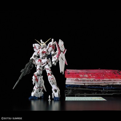 REAL GRADE RG UNICORN GUNDAM FULL PSYCHO FRAME 1/144 MODEL KIT FIGURE BANDAI