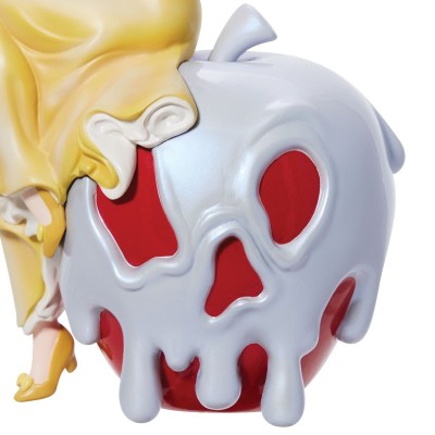 ENESCO DISNEY 100 SNOW WHITE WITH POISON APPLE STATUE FIGURE