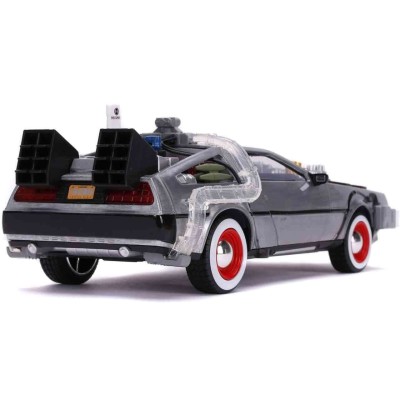 SIMBA TOYS  BACK TO THE FUTURE PART III DELOREAN DIE CAST 1/24 MODEL