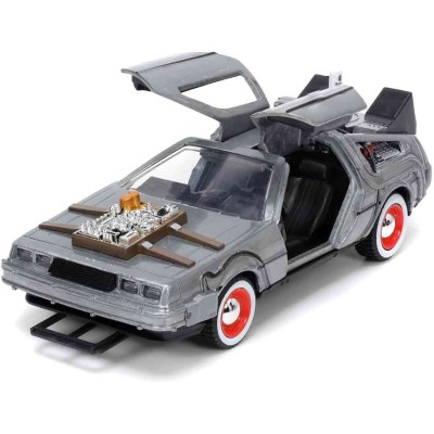 SIMBA TOYS  BACK TO THE FUTURE PART III DELOREAN DIE CAST 1/32 MODEL