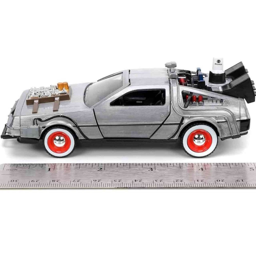 SIMBA TOYS  BACK TO THE FUTURE PART III DELOREAN DIE CAST 1/32 MODEL