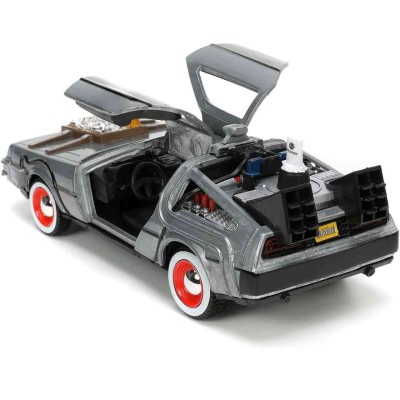 SIMBA TOYS  BACK TO THE FUTURE PART III DELOREAN DIE CAST 1/32 MODEL