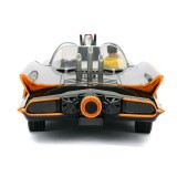 BATMAN TV SERIES 1966 BATMOBILE DIE CAST 1/24 MODEL + BATMAN JADA TOYS