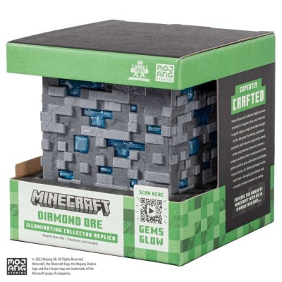 MINECRAFT ILLUMINATING DIAMOND ORE CUBE REPLICA NOBLE COLLECTIONS