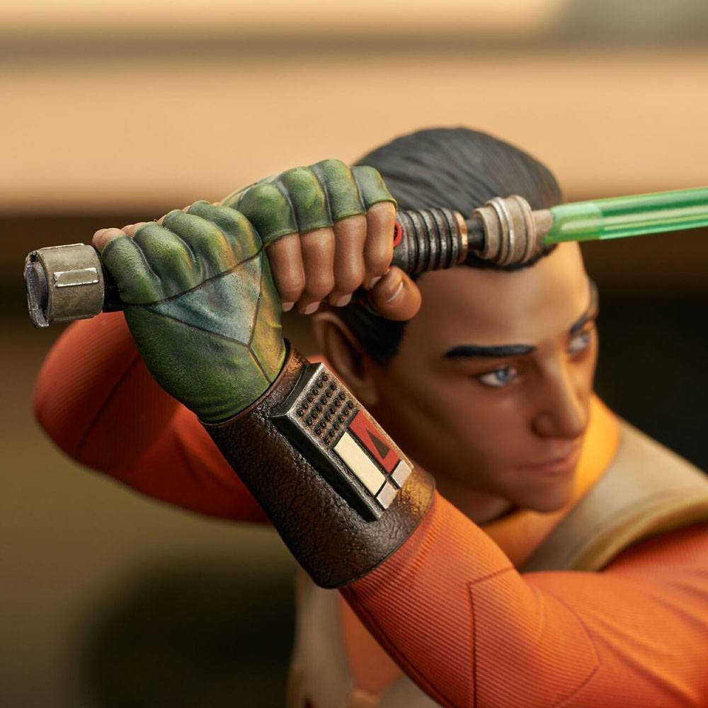 DIAMOND SELECT STAR WARS REBELS EZRA BRIDGER 1/6 BUST