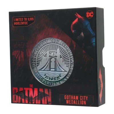 FANATTIK DC COMICS THE BATMAN LIMITED EDITION GOTHAM CITY MEDALLION