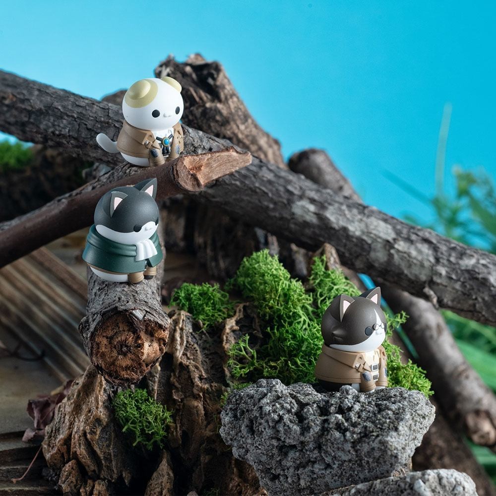 ATTACK ON TITAN TRADING FIGURE MEGA CAT PROJECT GATHERING SCOUT REGIMENT DANYAN SPECIAL SET 9-PACK MINI FIGURES MEGAHOUSE