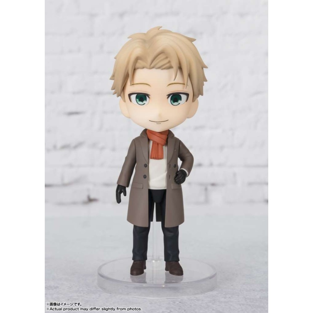 SPY X FAMILY LOID FORGER CODE WHITE MINI FIGUARTS ACTION FIGURE BANDAI