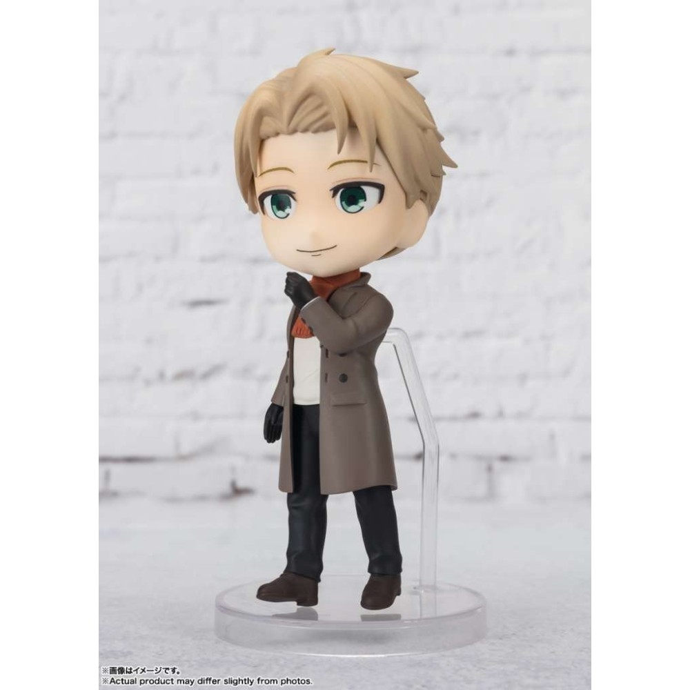 SPY X FAMILY LOID FORGER CODE WHITE MINI FIGUARTS ACTION FIGURE BANDAI
