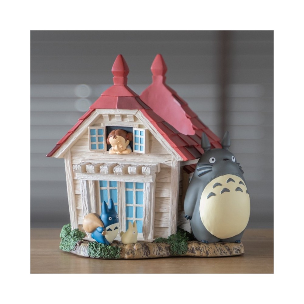 SEMIC MY NEIGHBOUR TOTORO KUSAKABE HOUSE AND TOTORO DIORAMA FLOWER POT