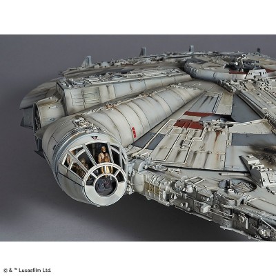 STAR WARS MILLENNIUM FALCON PERFECT GRADE 1/72 MODEL KIT 47CM FIGURE BANDAI