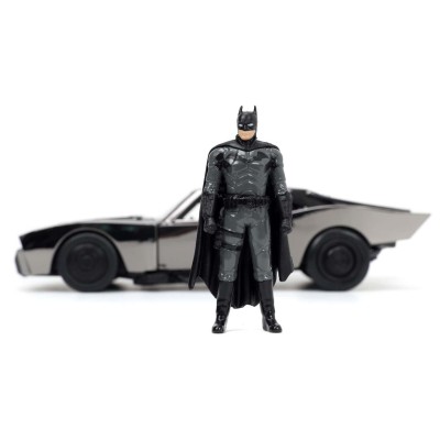 THE BATMAN - BATMAN AND BATMOBILE COMICON 2022 LTD DIE CAST 1/24 MODEL JADA TOYS