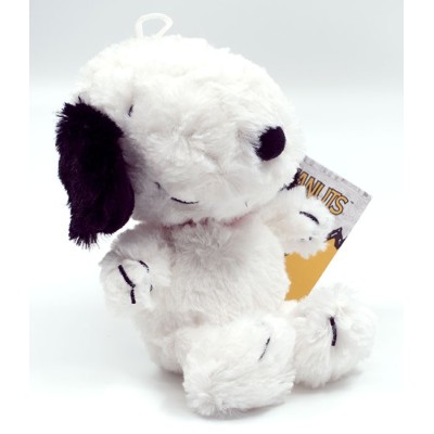PEANUTS SNOOPY 20CM PLUSH FIGURE