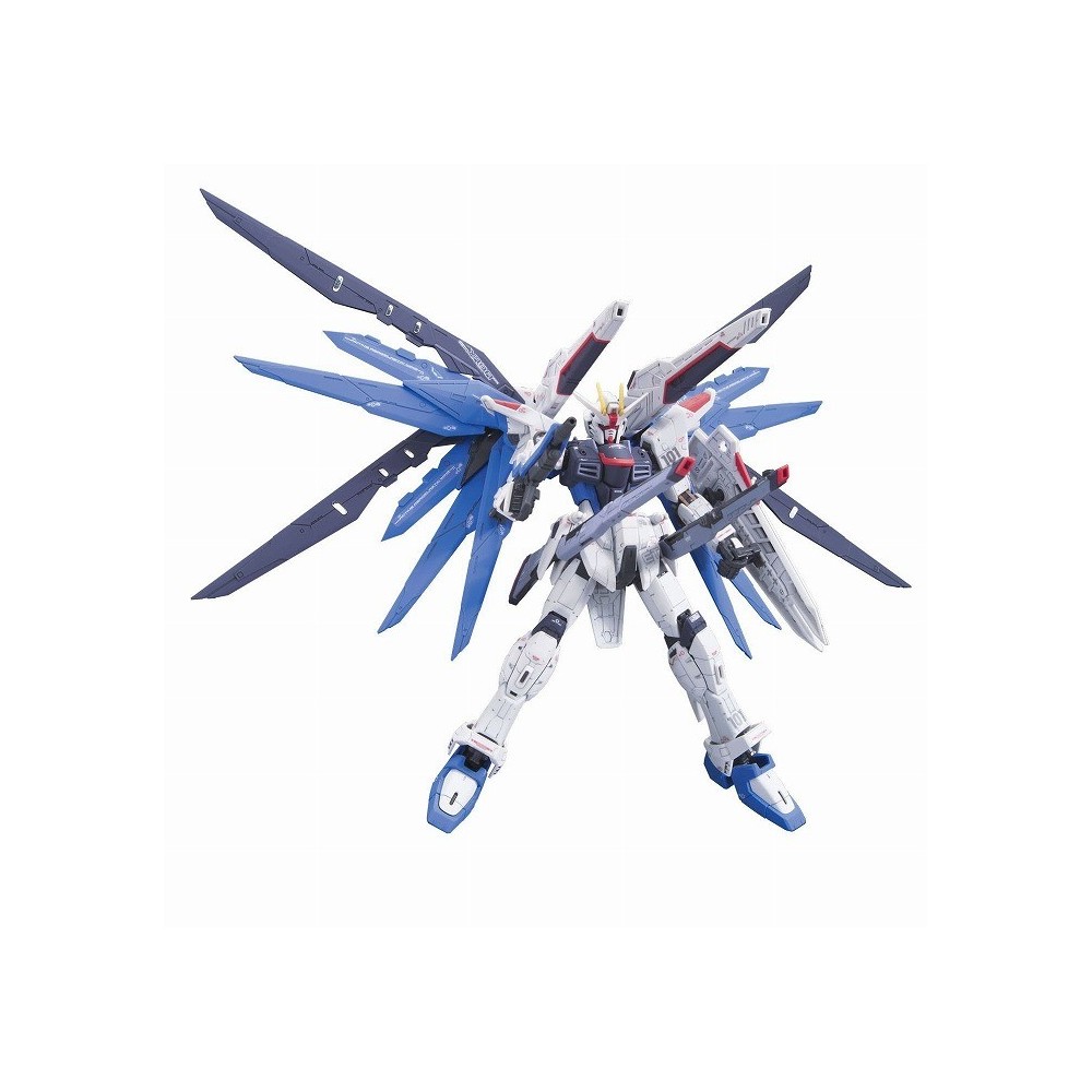 BANDAI REAL GRADE RG GUNDAM FREEDOM 1/144 MODEL KIT ACTION FIGURE