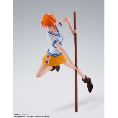 BANDAI ONE PIECE ROMANCE DAWN NAMI S.H. FIGUARTS ACTION FIGURE