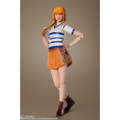 ONE PIECE NETFLIX NAMI S.H. FIGUARTS ACTION FIGURE BANDAI