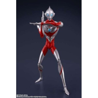 BANDAI ULTRAMAN RISING ULTRAMAN AND EMI S.H. FIGUARTS ACTION FIGURES