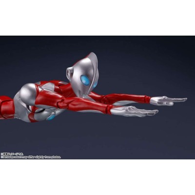 ULTRAMAN RISING S.H. FIGUARTS ULTRAMAN AND EMI ACTION FIGURE BANDAI