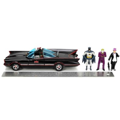 BATMAN TV SERIES 1966 BATMOBILE DIE CAST 1/24 MODEL WITH BATMAN, ROBIN, JOKER AND PENGUIN JADA TOYS